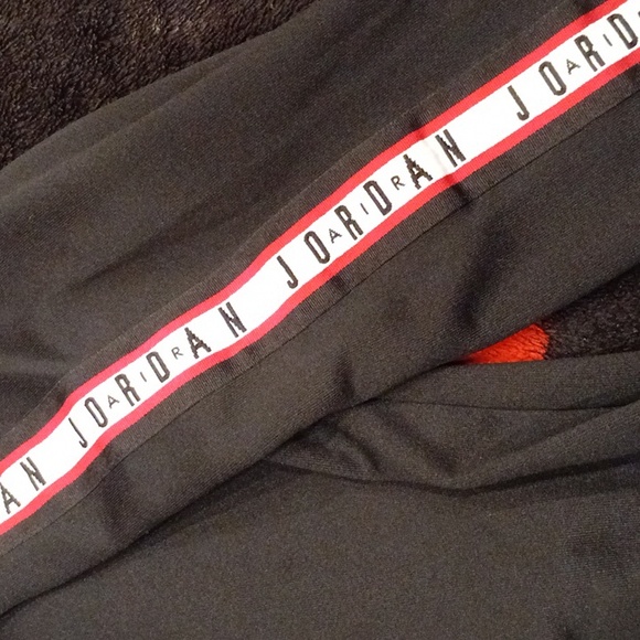 Jordan Black Full-Zip Jacket - Picture 6 of 8